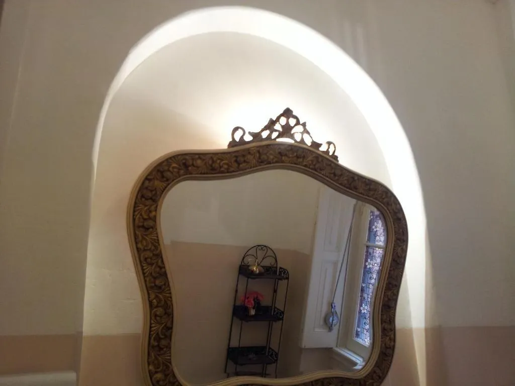 Whatever Art B&B Lisbon 0*,
