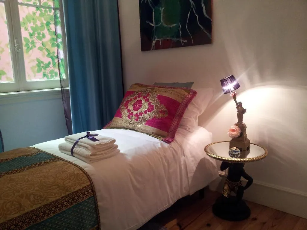 Bed & Breakfast Whatever Art B&B Lisbon Portugal