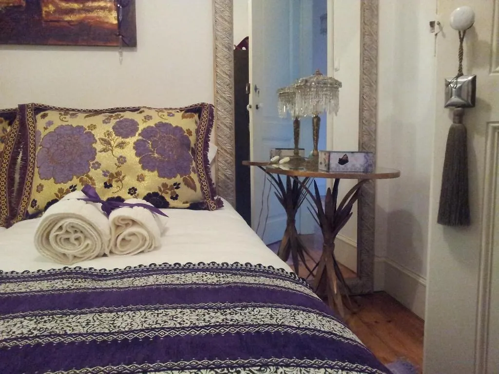 Whatever Art B&B Lisbon Bed & Breakfast