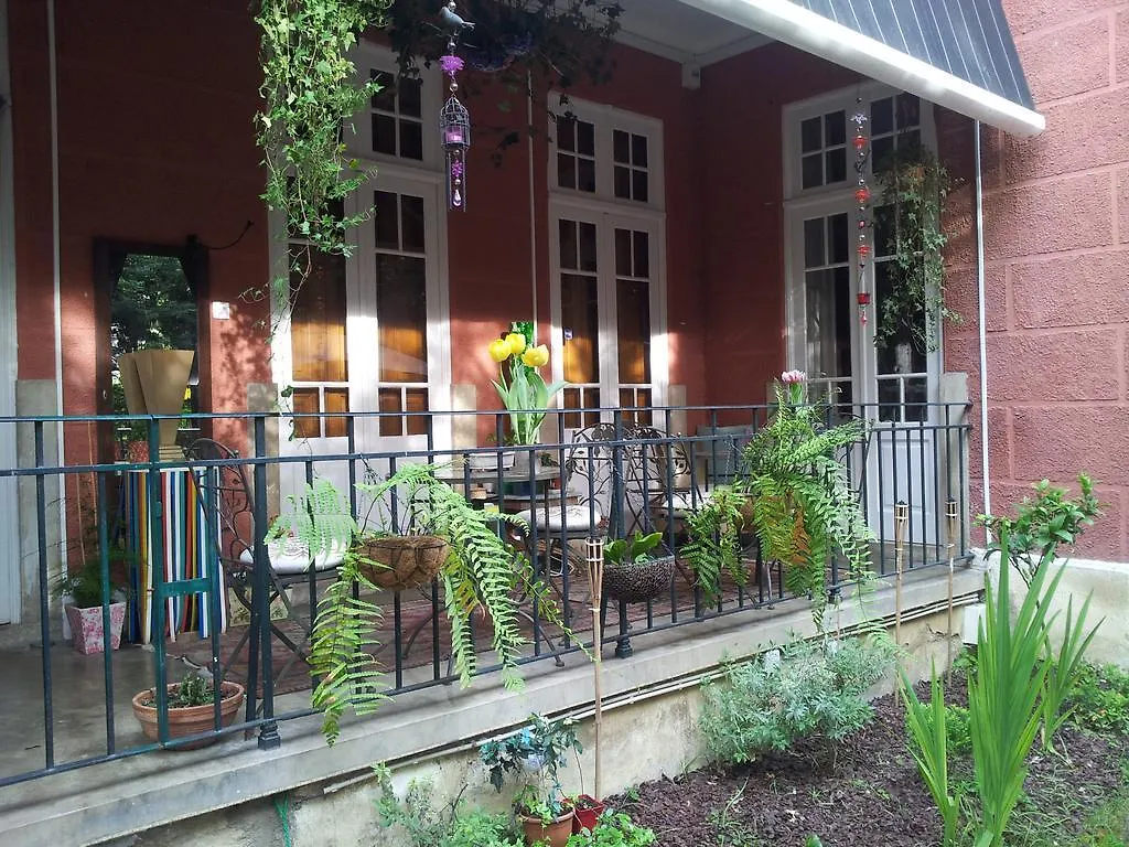 Whatever Art B&B location